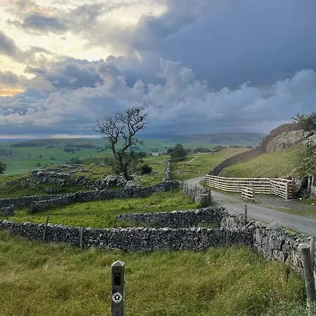 Jubilee Cottage In The Yorkshire Dales Settle Exterior photo